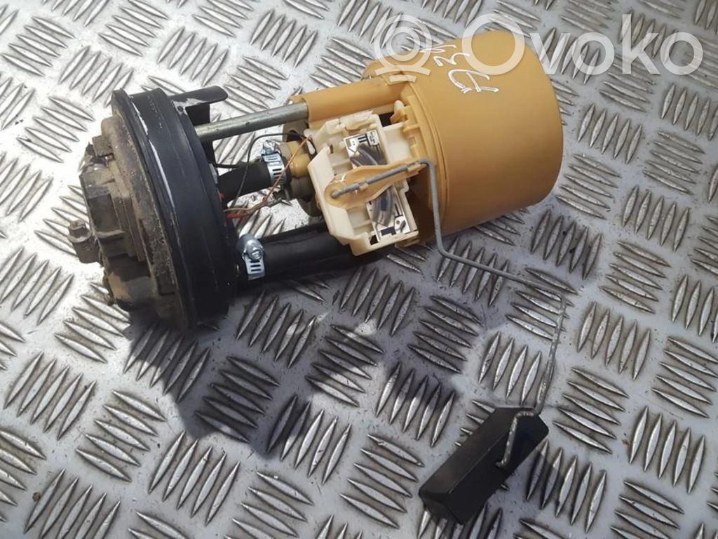 Fiat Ulysse Polttoainesäiliön pumppu 