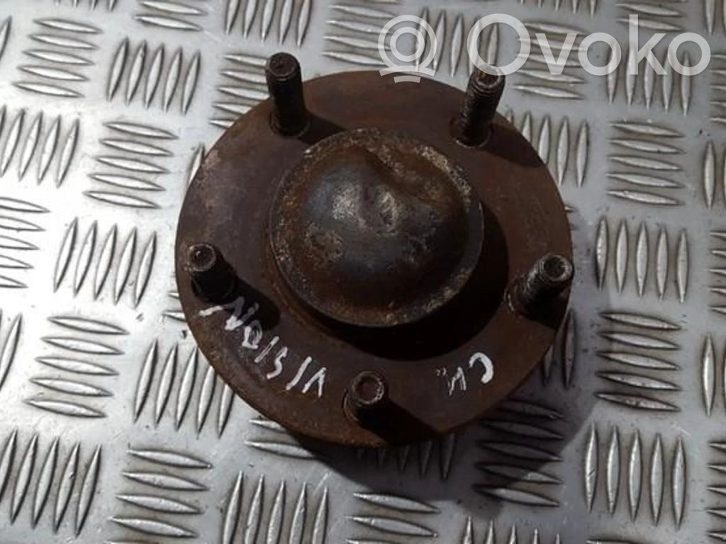 Rear wheel hub