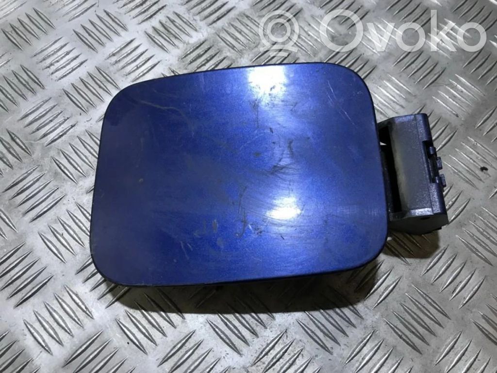 KIA Carens I Polttoainesäiliön korkki 