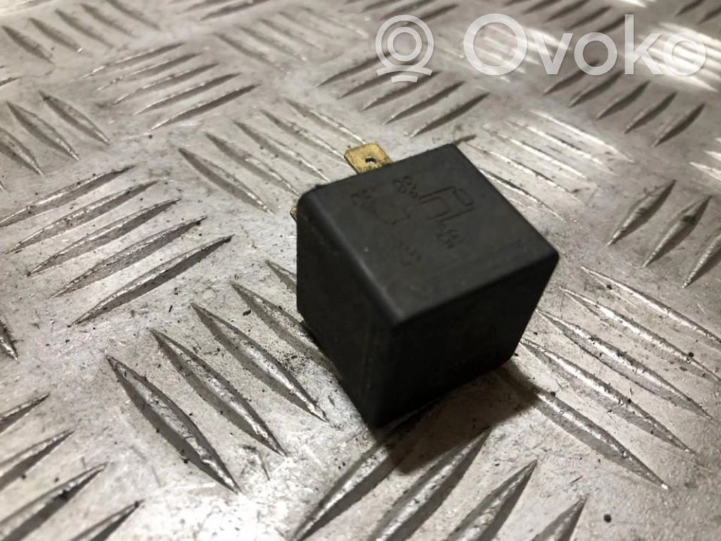 Altri relè   0332019103,V23234B0001Y001,0332019103,V23234B0001Y001