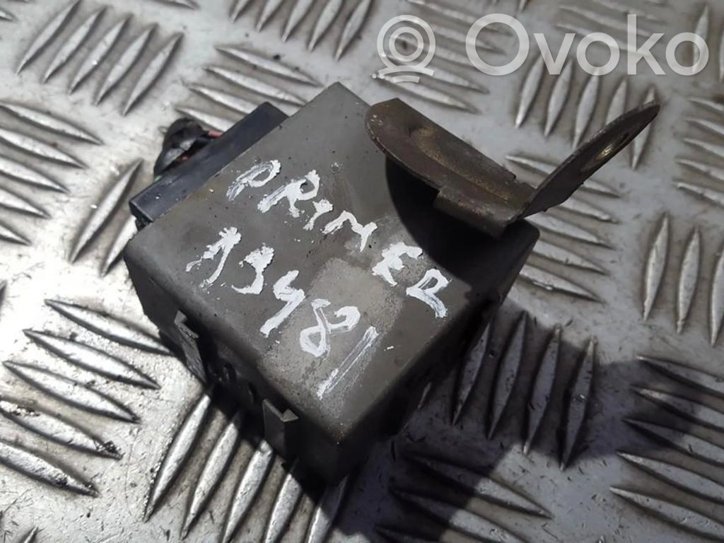 Nissan Primera Sonstige Steuergeräte / Module 