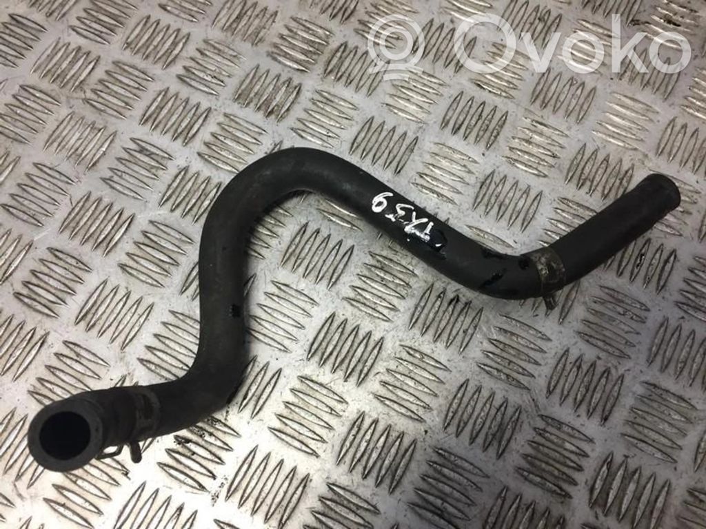 Engine coolant pipe/hose