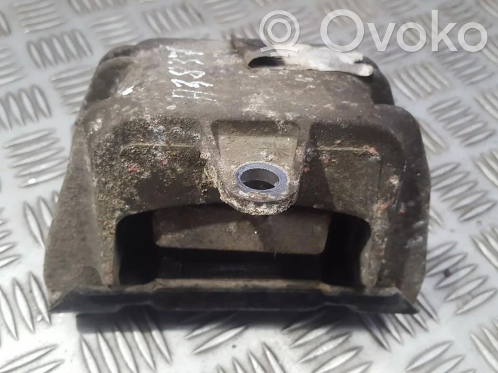 Volkswagen Sharan Supporto di montaggio del motore 
