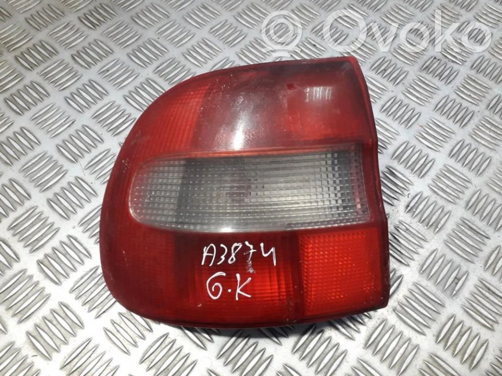Volvo S40, V40 Lampă spate în caroserie 