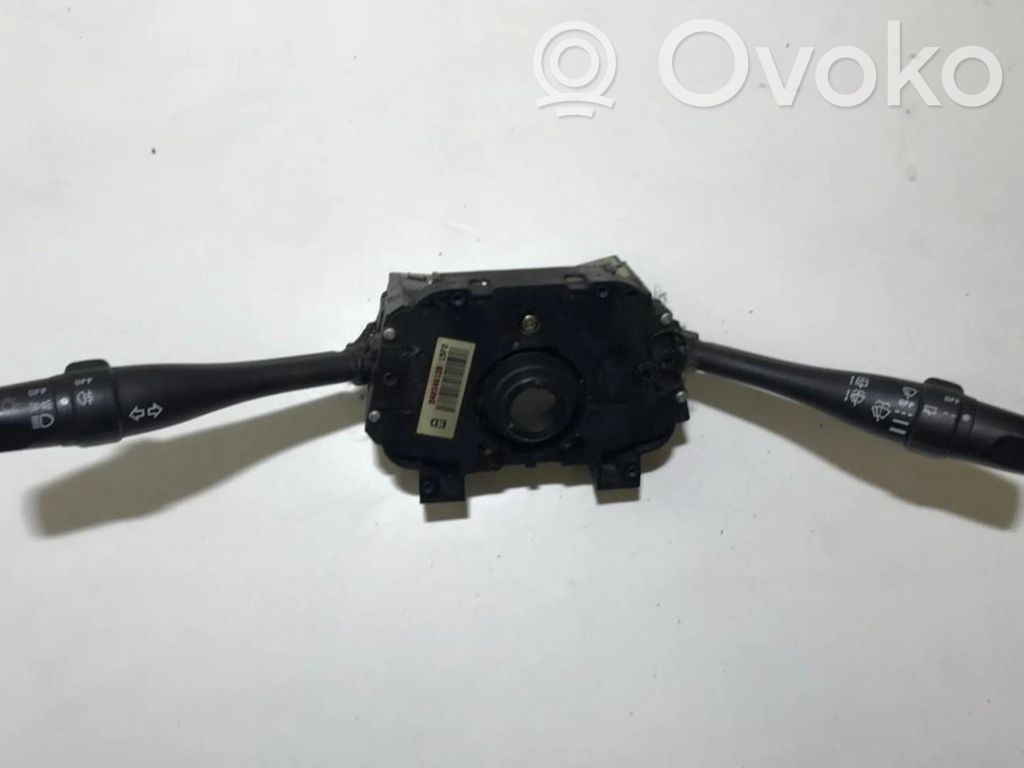 Nissan Almera N16 Leva/interruttore dell’indicatore di direzione e tergicristallo