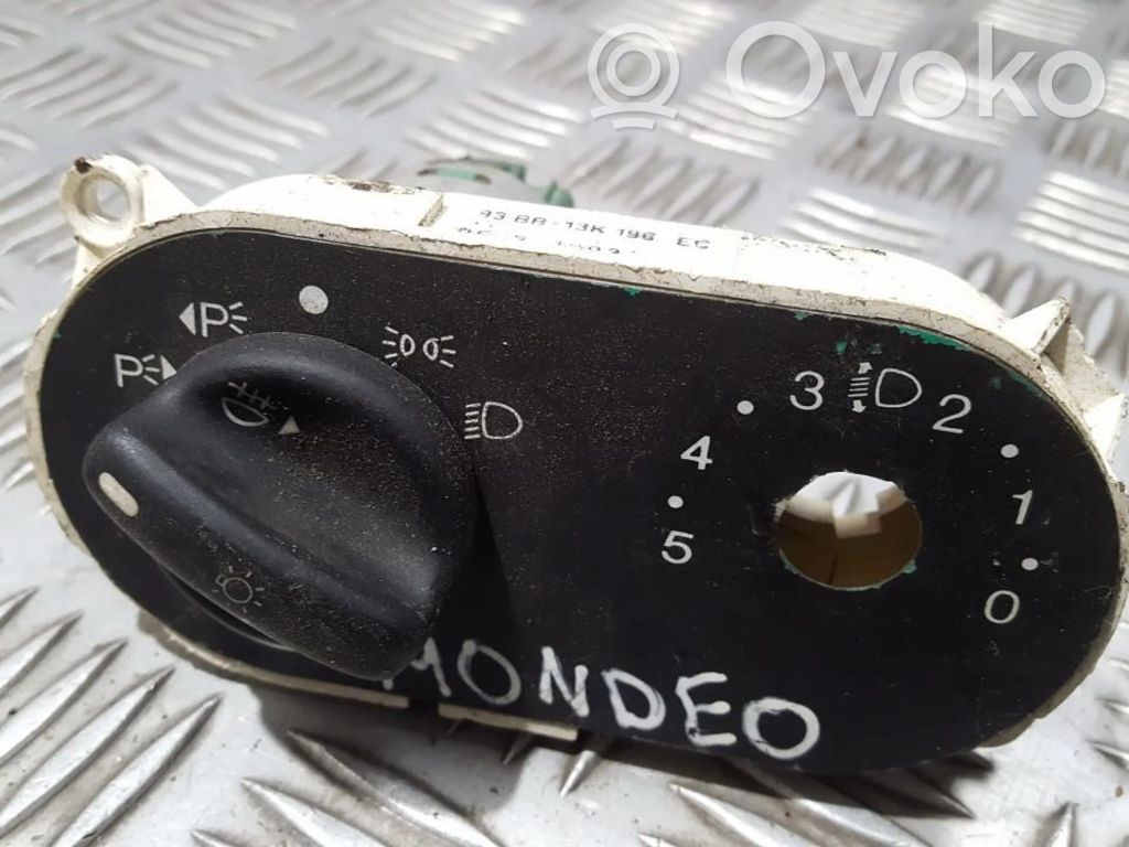 Ford Mondeo MK I Interruptor de luz 