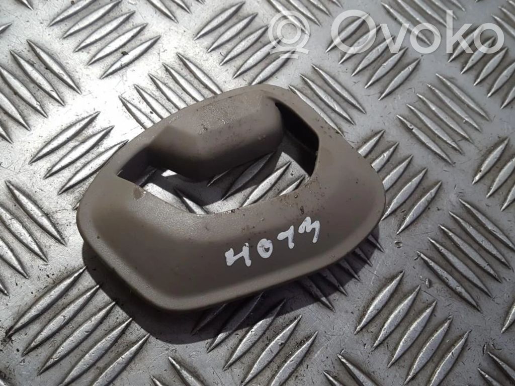 Volvo V70 Kita salono detalė 
