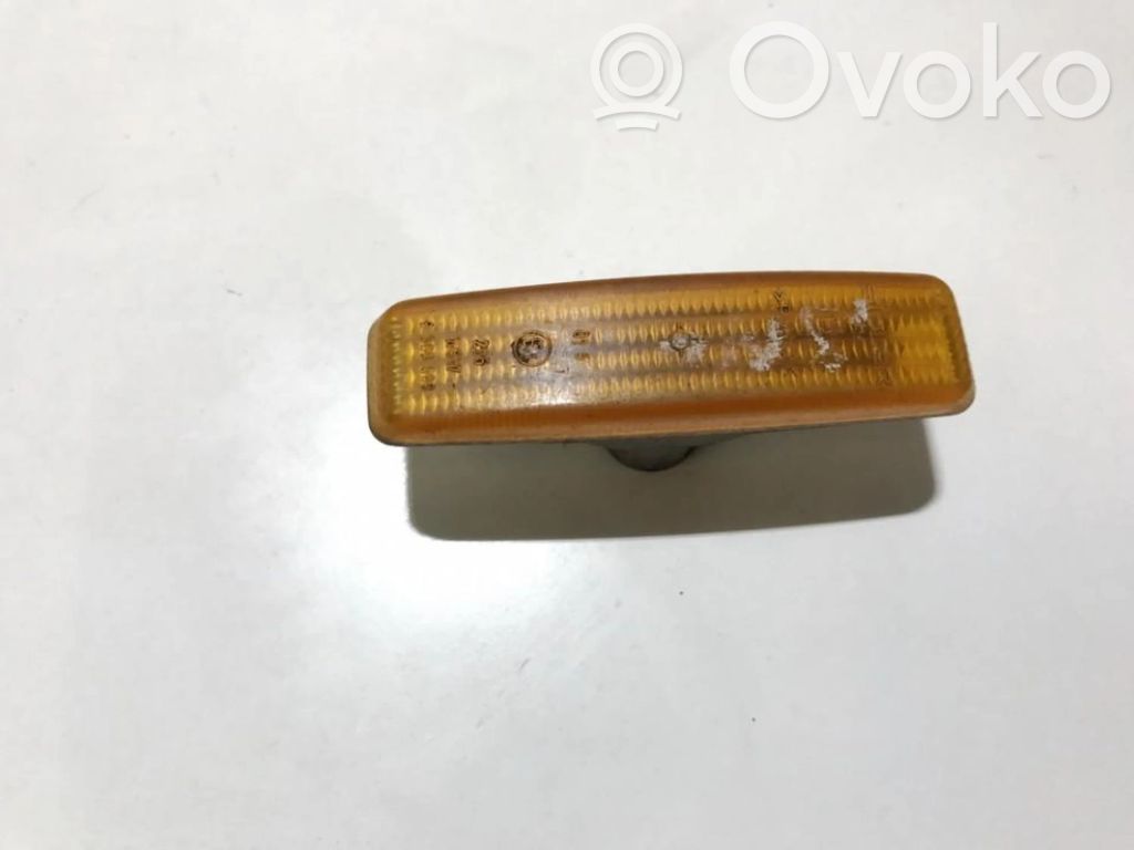 Front fender indicator light   8360589,8360589