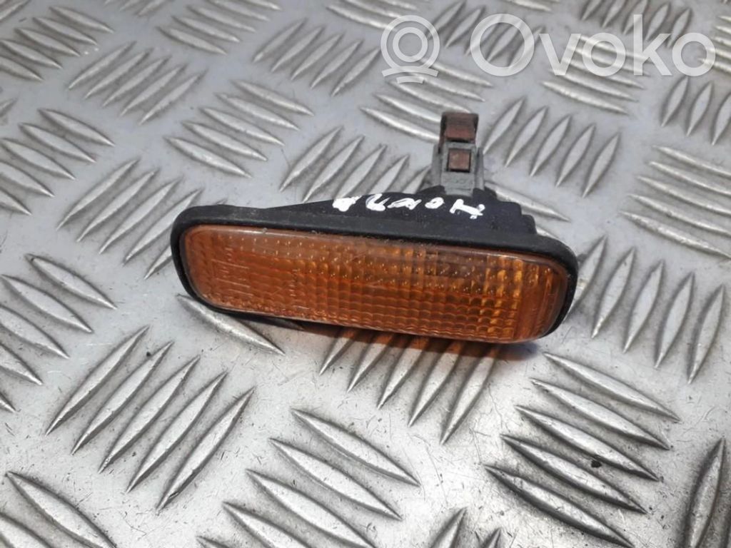 Honda Legend III KA9 Feu clignotant répétiteur d'aile avant