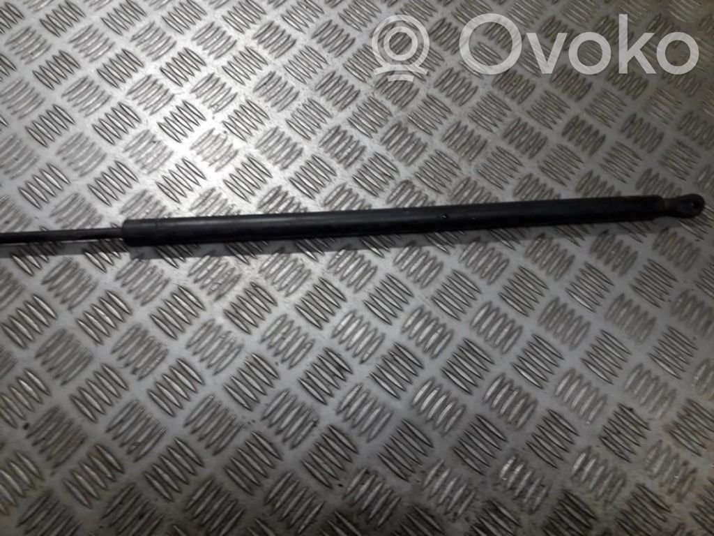 Konepellin kaasujousi   4A0823359C,4A0823359C