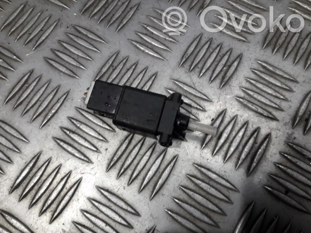 Sensor Bremspedal   GJ6E,GJ6E