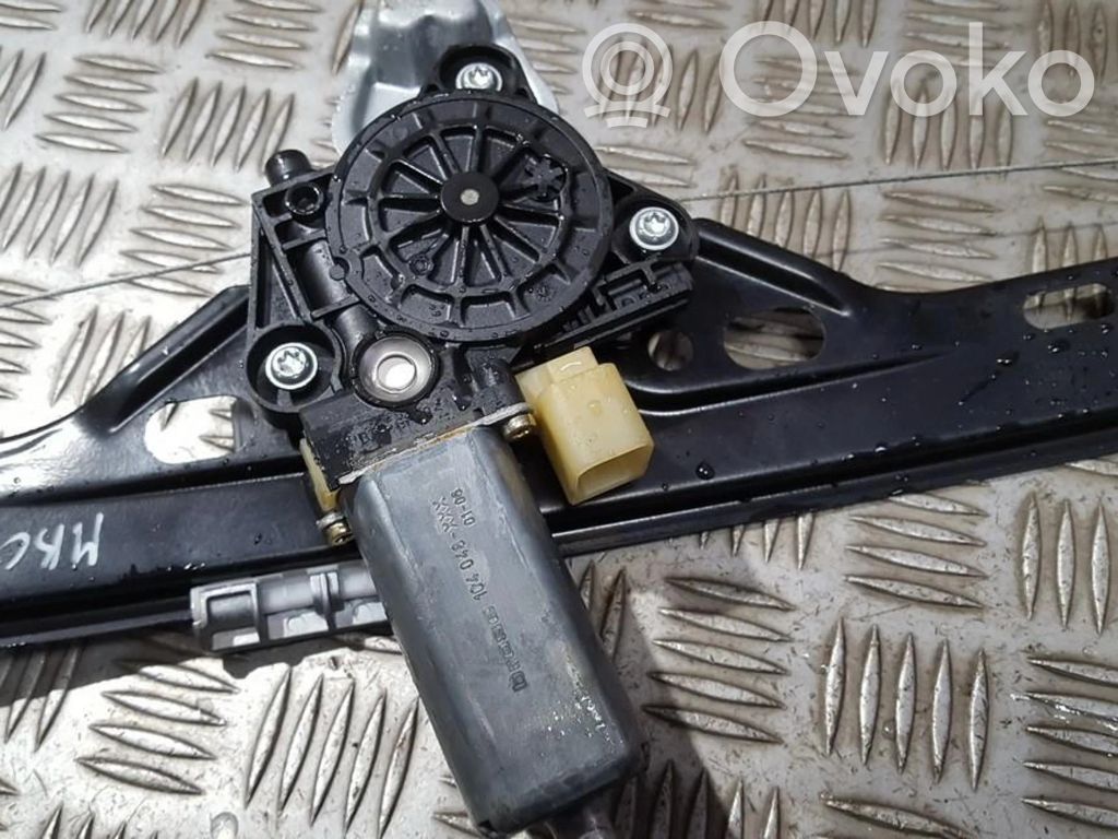 Mercedes-Benz C W203 Motor macara geam ușă spate 