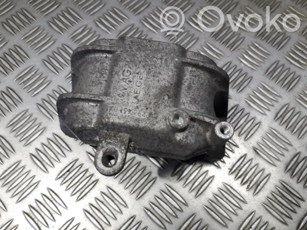 Volkswagen Golf Plus Suport tampon motor 