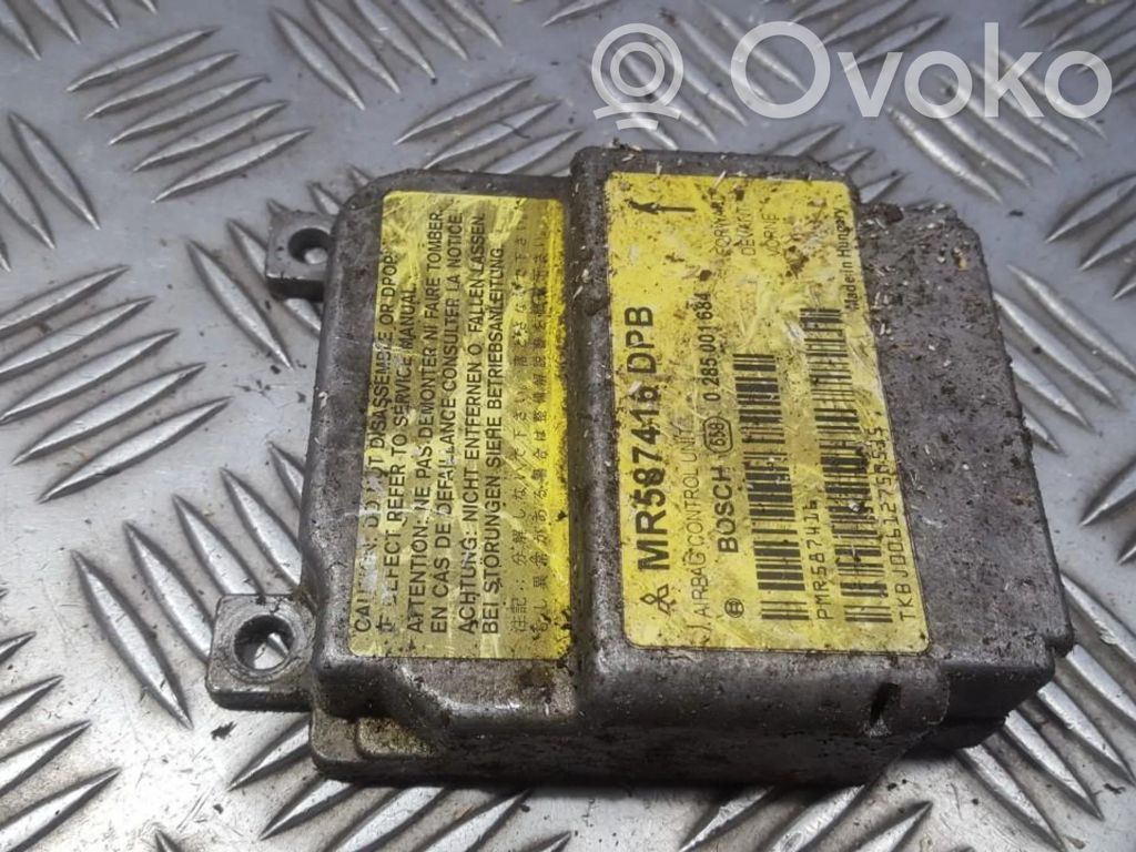Mitsubishi Colt Unidad de control/módulo del Airbag 