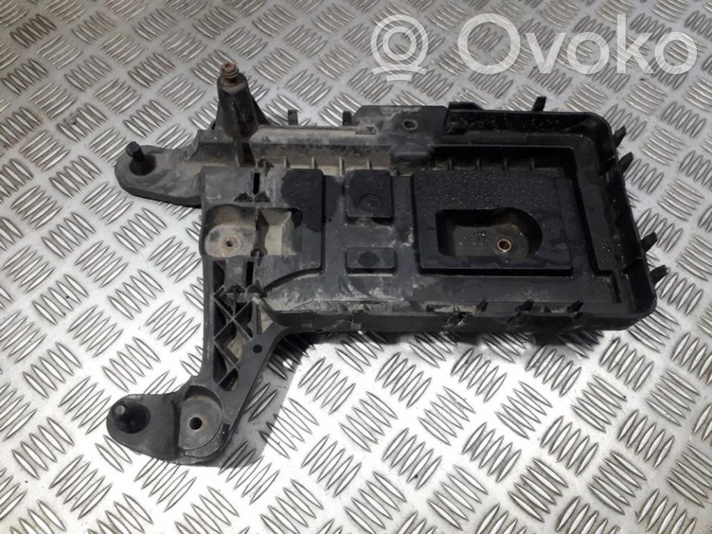 Volkswagen Golf Plus Capac cutie baterie 