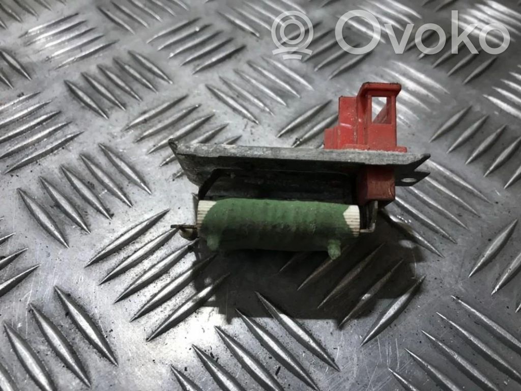 Volkswagen PASSAT B5 Motor aerotermă/rezistor ventilator 