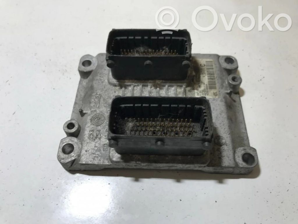 Alfa Romeo 156 Engine control unit/module 
