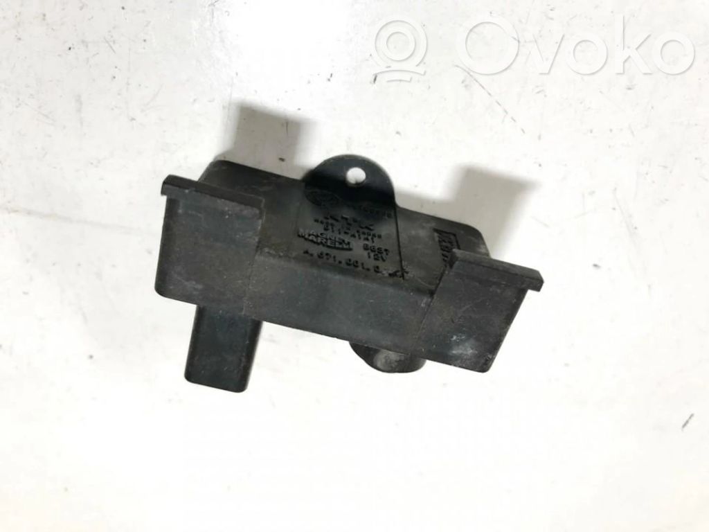 Interior temperature sensor   46723303,D11A1A1,46723303,A6710010,D11A1A1