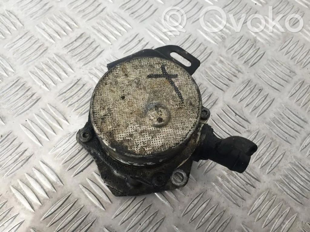 Renault Megane III Pompă vacuum 