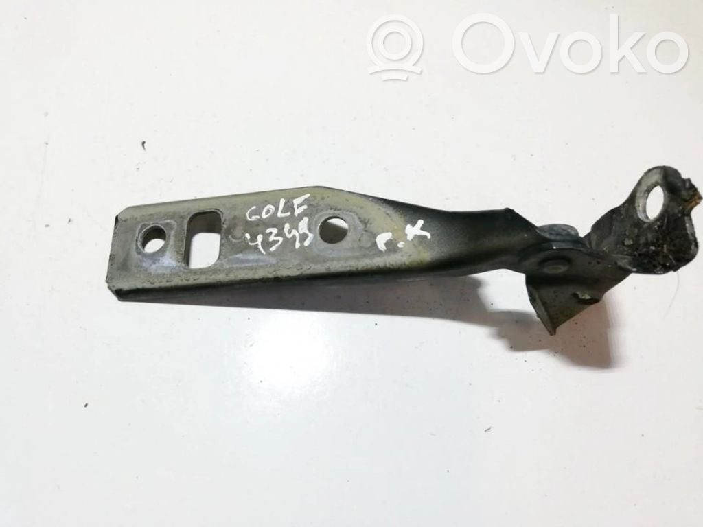 Volkswagen Golf IV Balamale capotă 