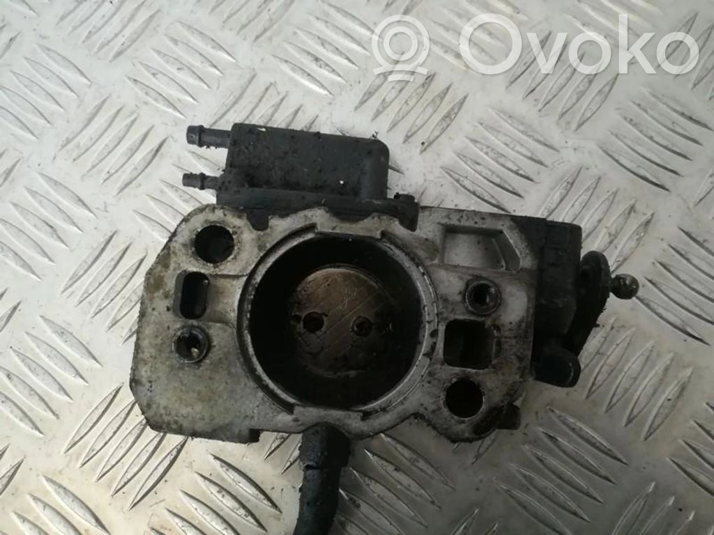 Opel Astra F Zawór przepustnicy 
