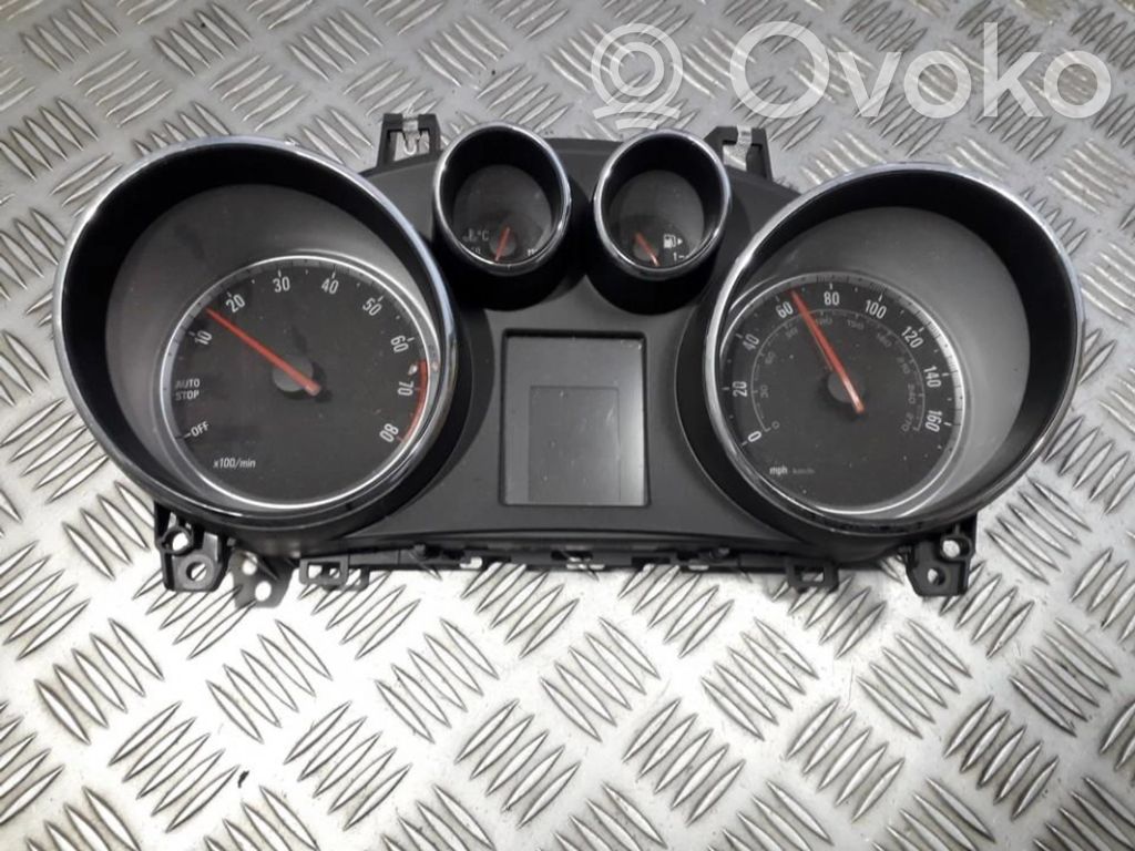 Opel Mokka Speedometer (instrument cluster) 