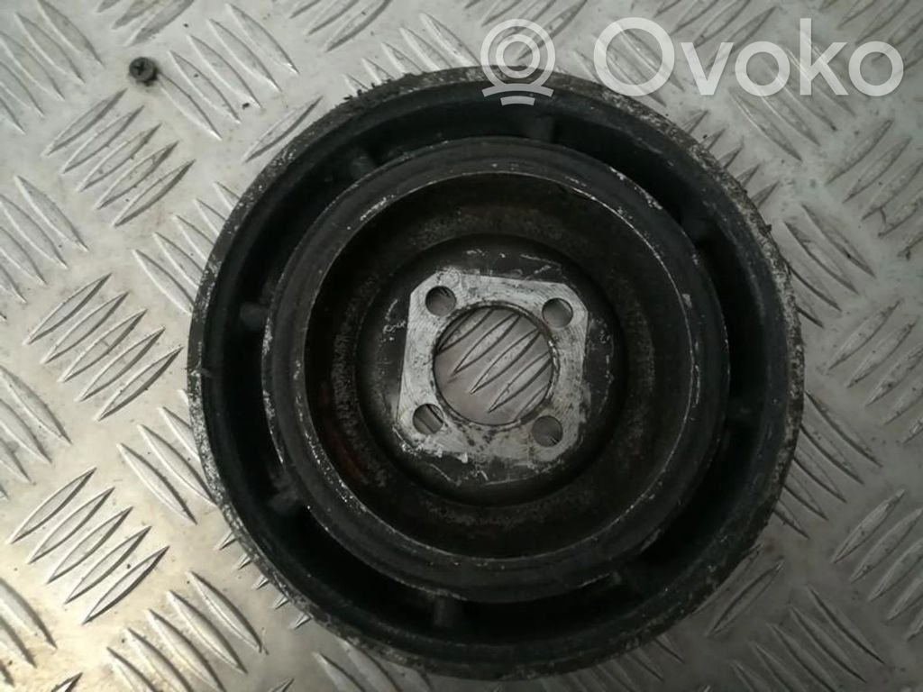 Opel Corsa D Skriemulys alkūninio veleno 