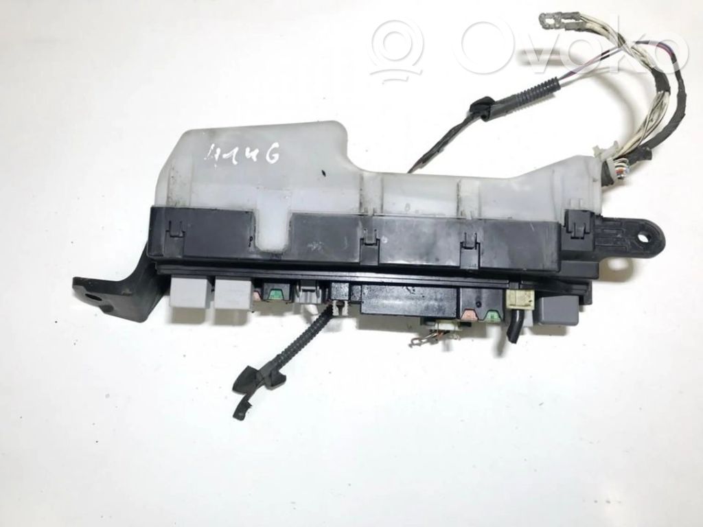 Toyota Avensis T250 Set scatola dei fusibili