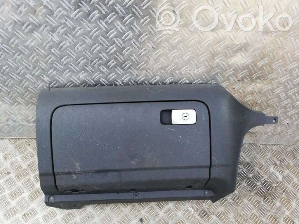 Volkswagen Golf V Guantera 