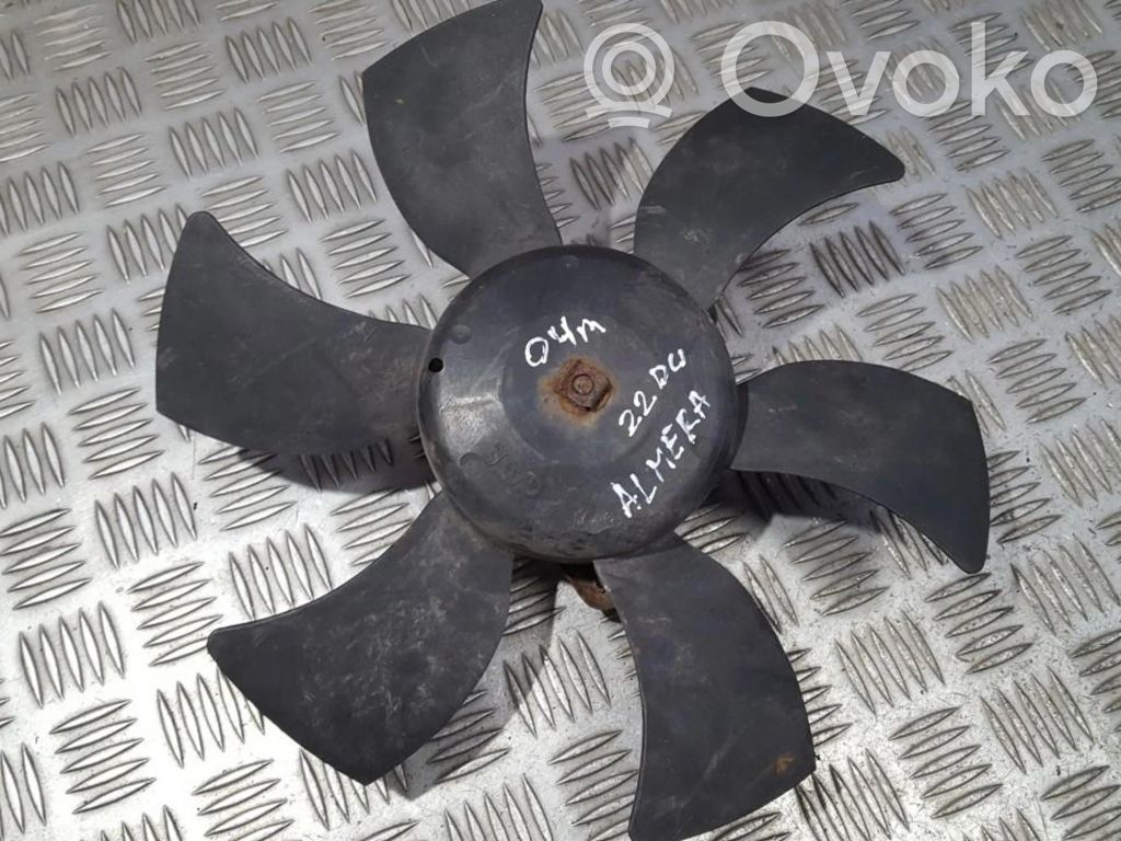 Nissan Almera N16 Suport ventilator radiator 