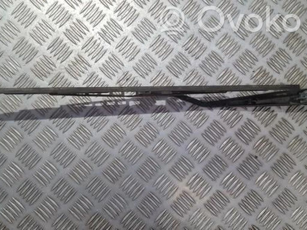 Brazo del limpiaparabrisas trasero
