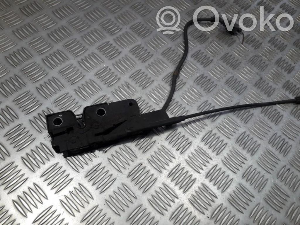 Volkswagen Golf V Încuietoare capotă 
