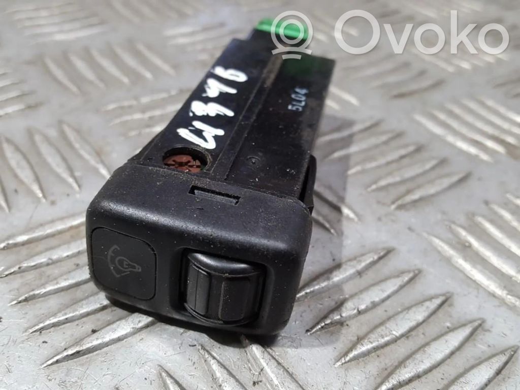 Panel lighting control switch   5L04,5L04