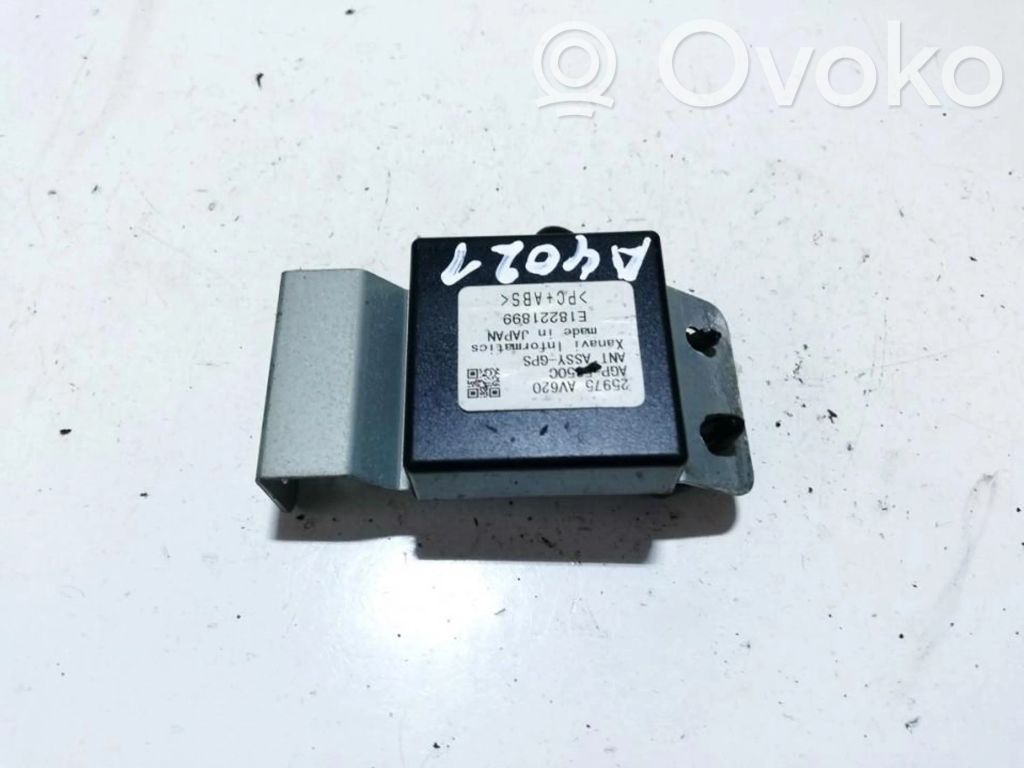 Nissan Primera Antenne GPS 