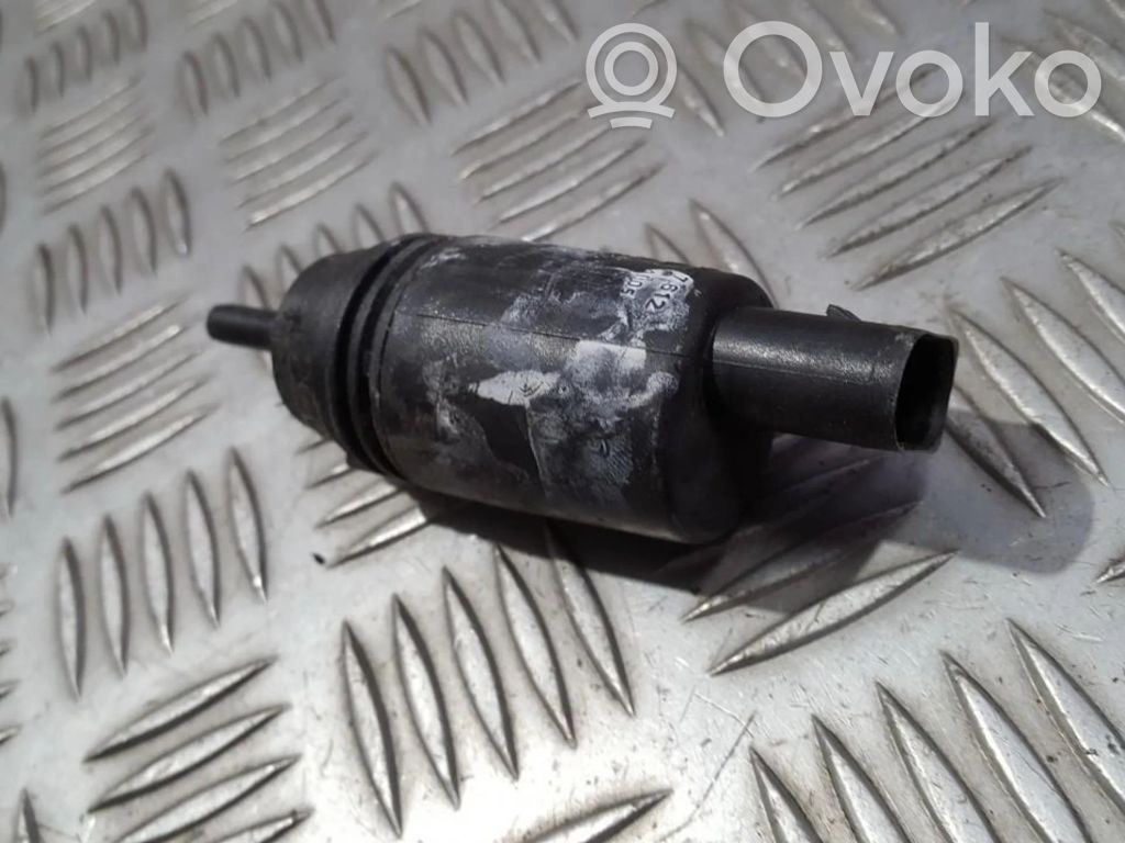 Pompa lavavetri parabrezza/vetro frontale   67128377612,67128377612,67128377612,67128377612,67128377612