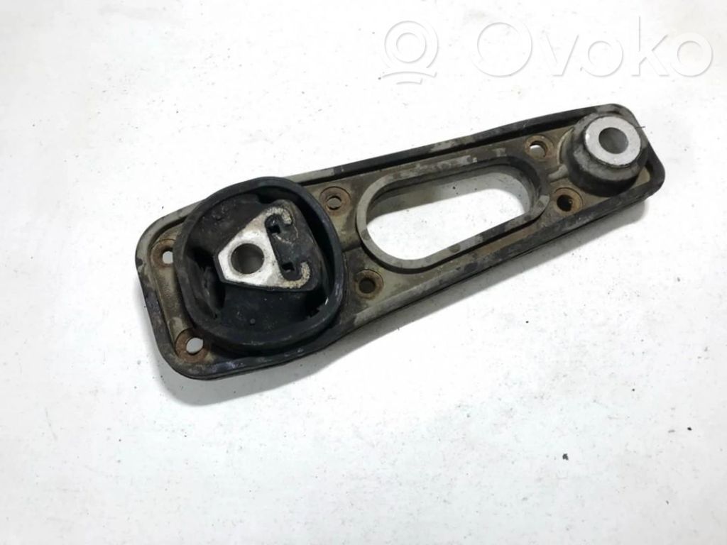 Dacia Duster Suport tampon motor 