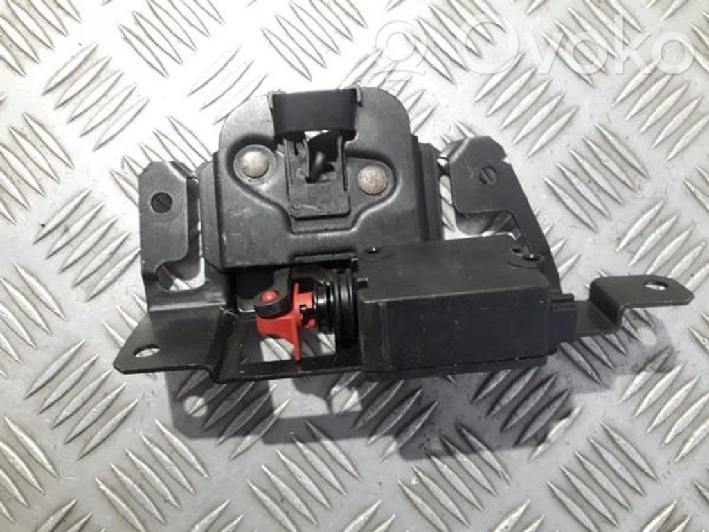 BMW 3 E46 Blocco/chiusura/serratura del portellone posteriore/bagagliaio