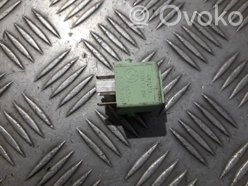 Altri relè   8373700,V23134K59X312,8373700,V23134K59X312