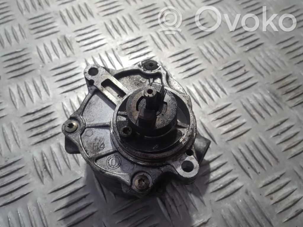 Mercedes-Benz S W220 Pompă vacuum 