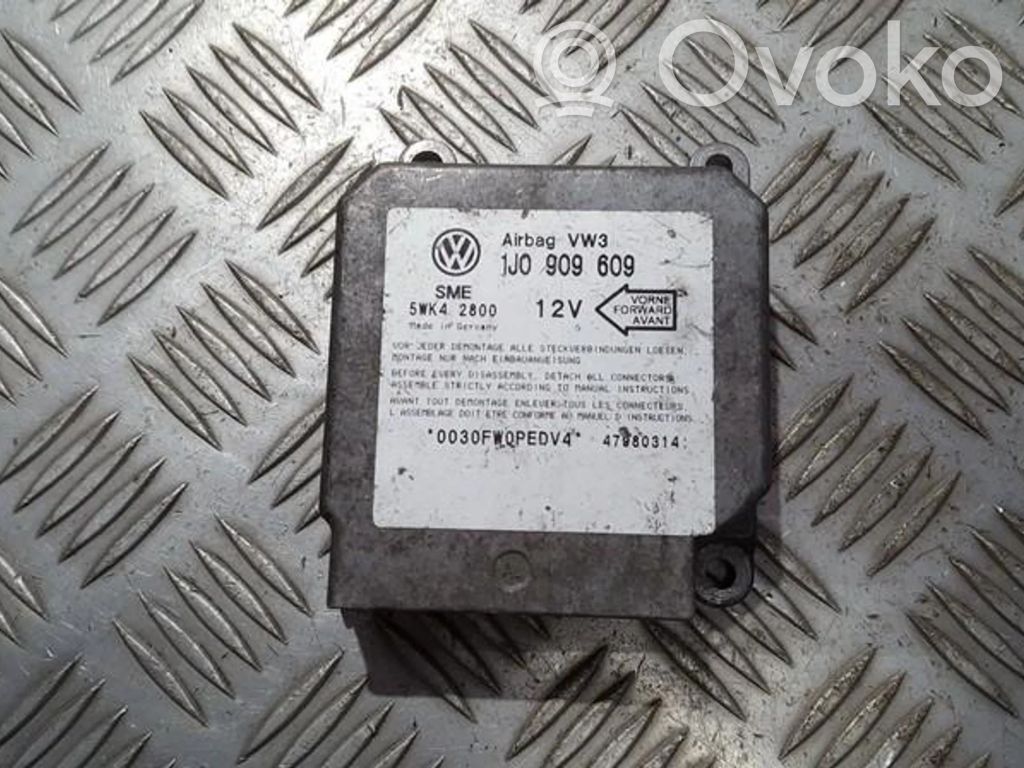 Volkswagen Golf IV Centralina/modulo airbag 