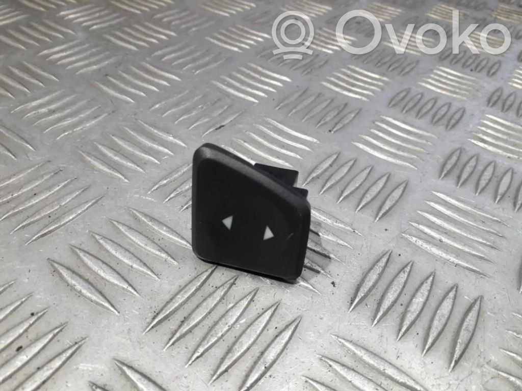 Fiat 500 Interruptor del elevalunas eléctrico 