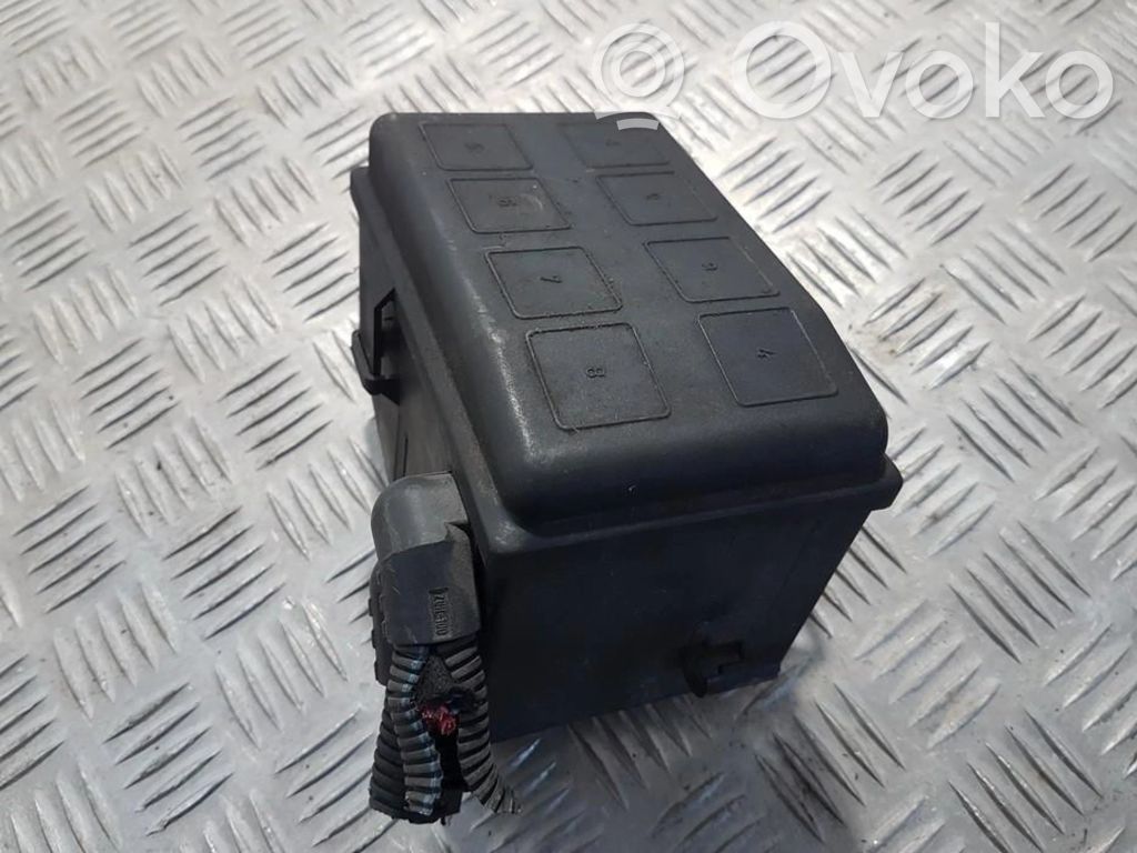 Opel Zafira A Set scatola dei fusibili