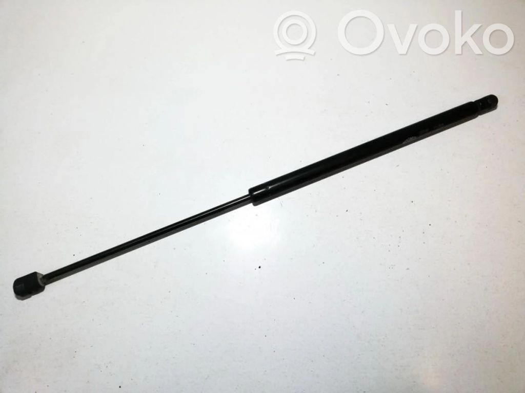 Volkswagen Golf III Amortiguador/puntal del maletero/compartimento de carga