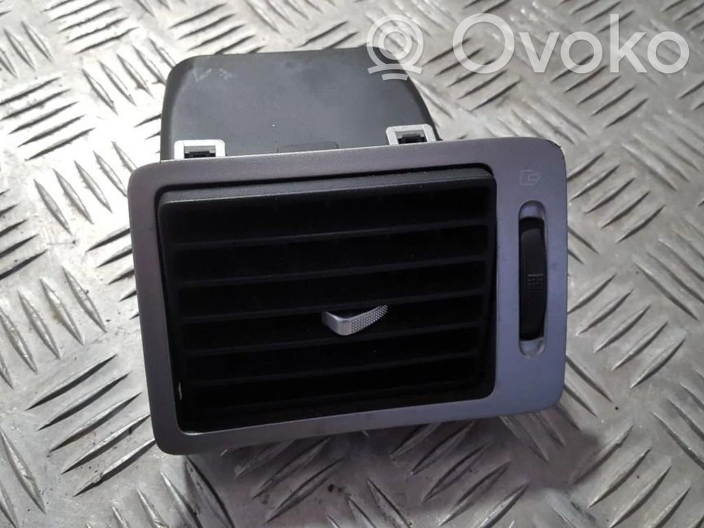 Peugeot 307 Grilă ventilație/ramă laterală bord 