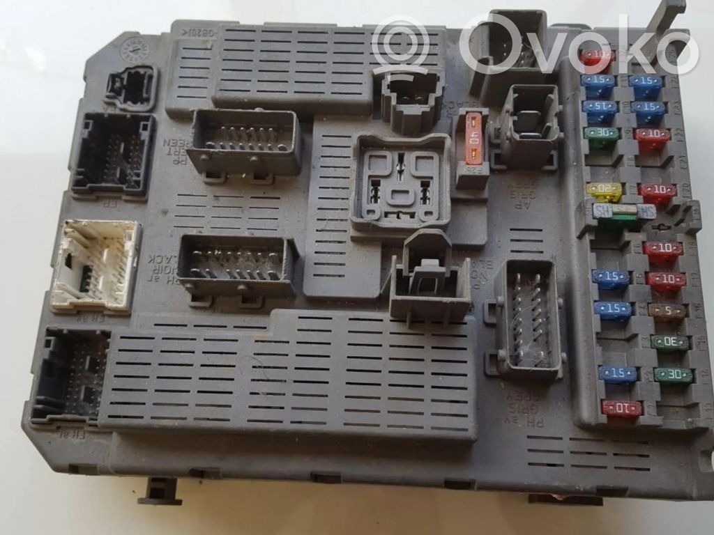 Citroen C5 Module confort 