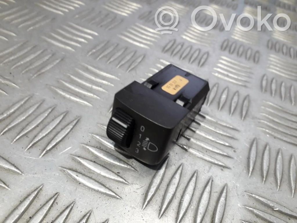 Saab 9-5 Headlight level height control switch 