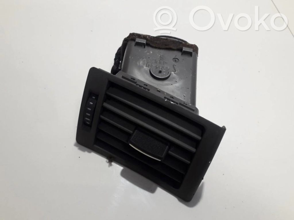 Rejilla de ventilación central del panel   438401,438401,438401,438401