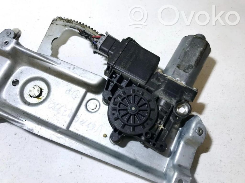 Opel Vectra B Motorino alzacristalli della portiera anteriore 