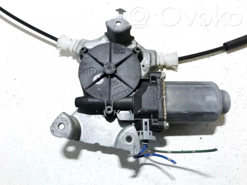 Nissan Almera N16 Moteur de lève-vitre de porte avant