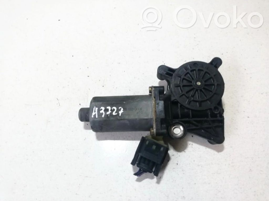 Mercedes-Benz C W202 Motor macara geam ușă față 